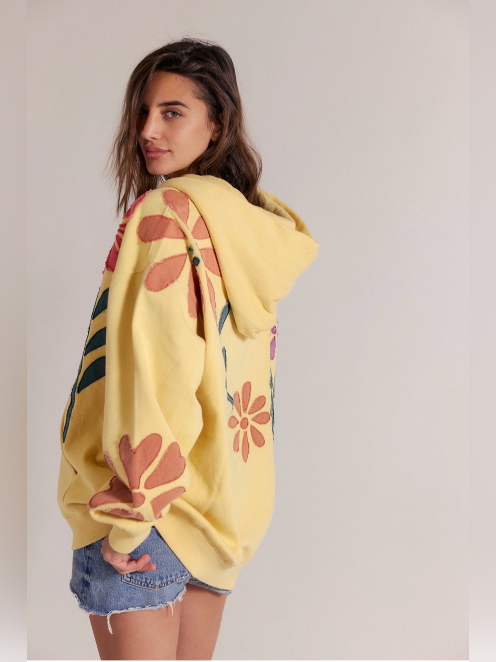 Free People We The Free It’s A Vibe Flowers Hoodie NWT Size M - Picture 2 of 6
